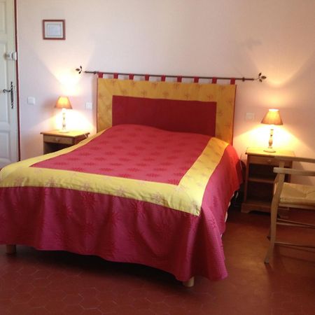 Bed and Breakfast Mas La Cigaliere Venasque Esterno foto