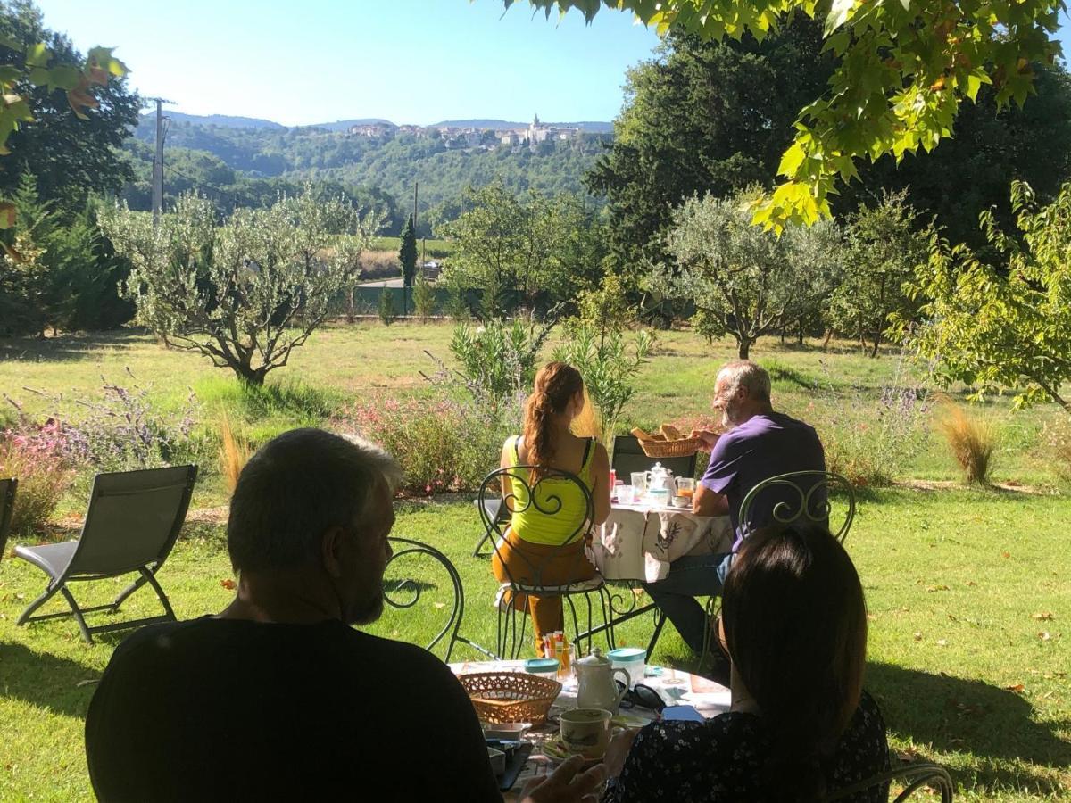 Bed and Breakfast Mas La Cigaliere Venasque Esterno foto
