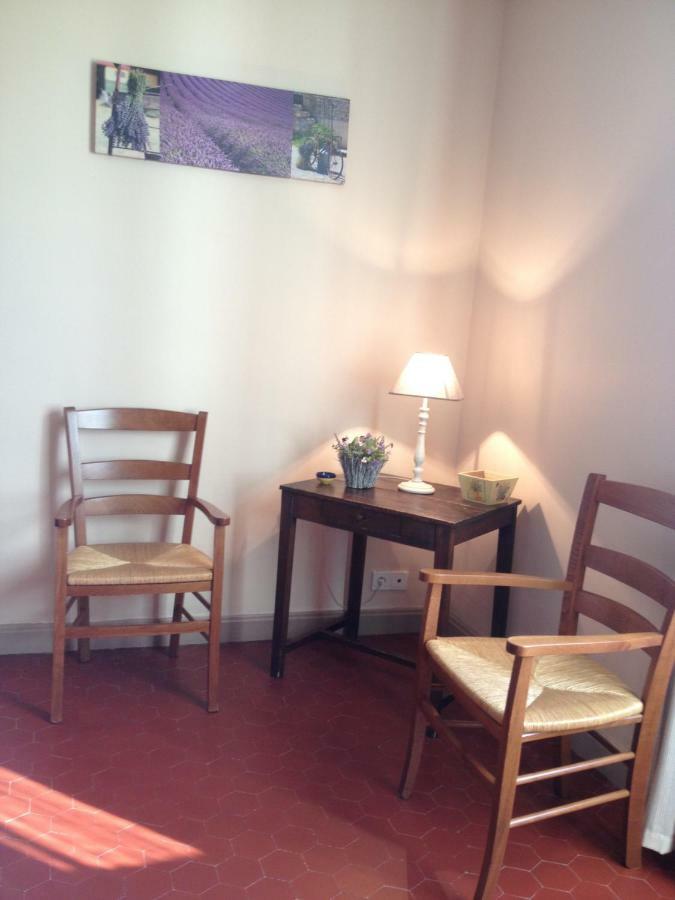 Bed and Breakfast Mas La Cigaliere Venasque Esterno foto