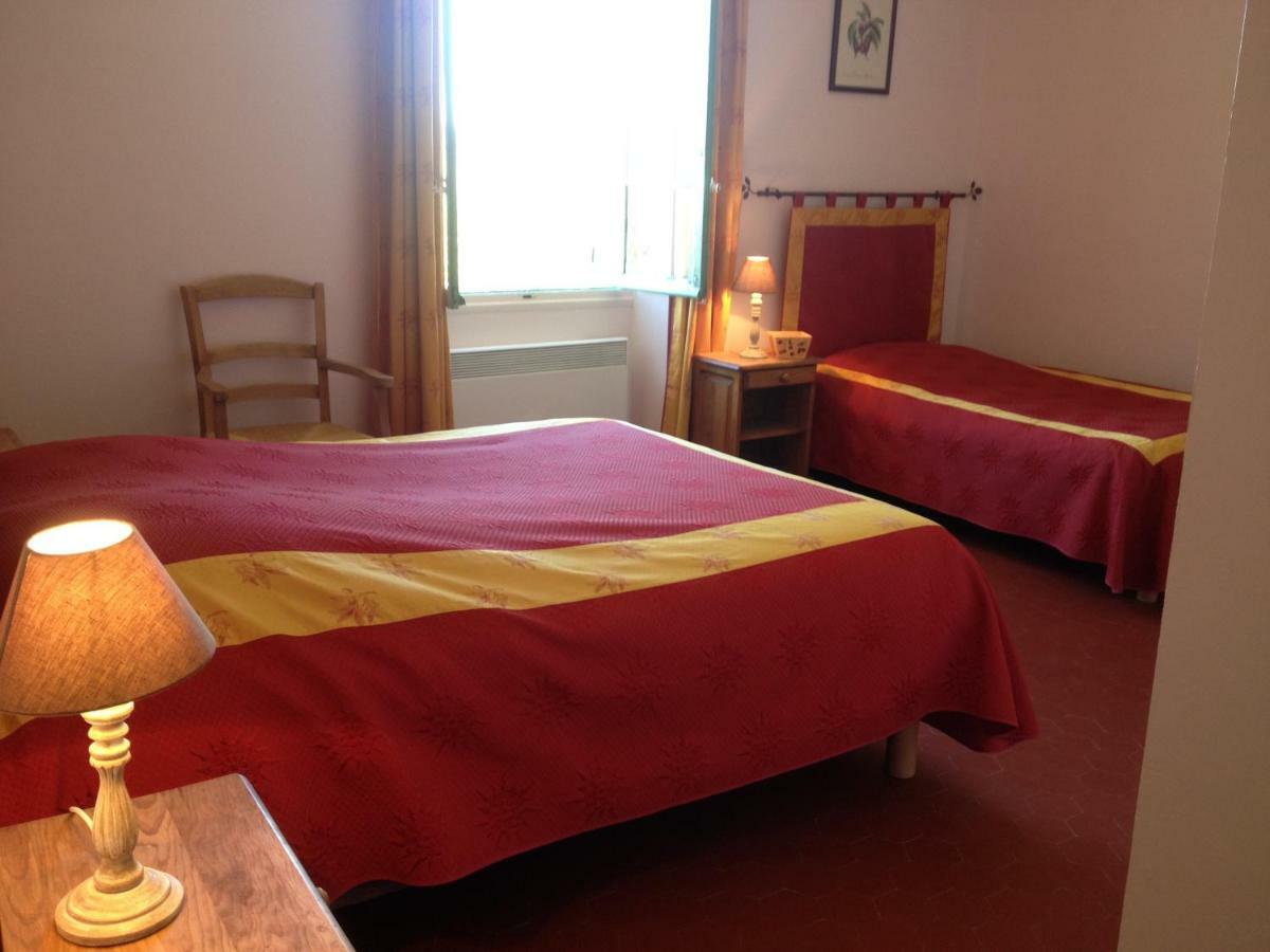 Bed and Breakfast Mas La Cigaliere Venasque Esterno foto